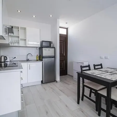 Las Piteras Bungallows 1 Bedroom Apartment *